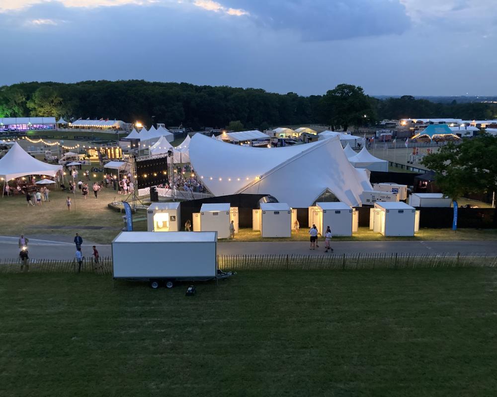 Luxury Toilets | Blue Loos Event Hire | Festivals & Events | Cheshire