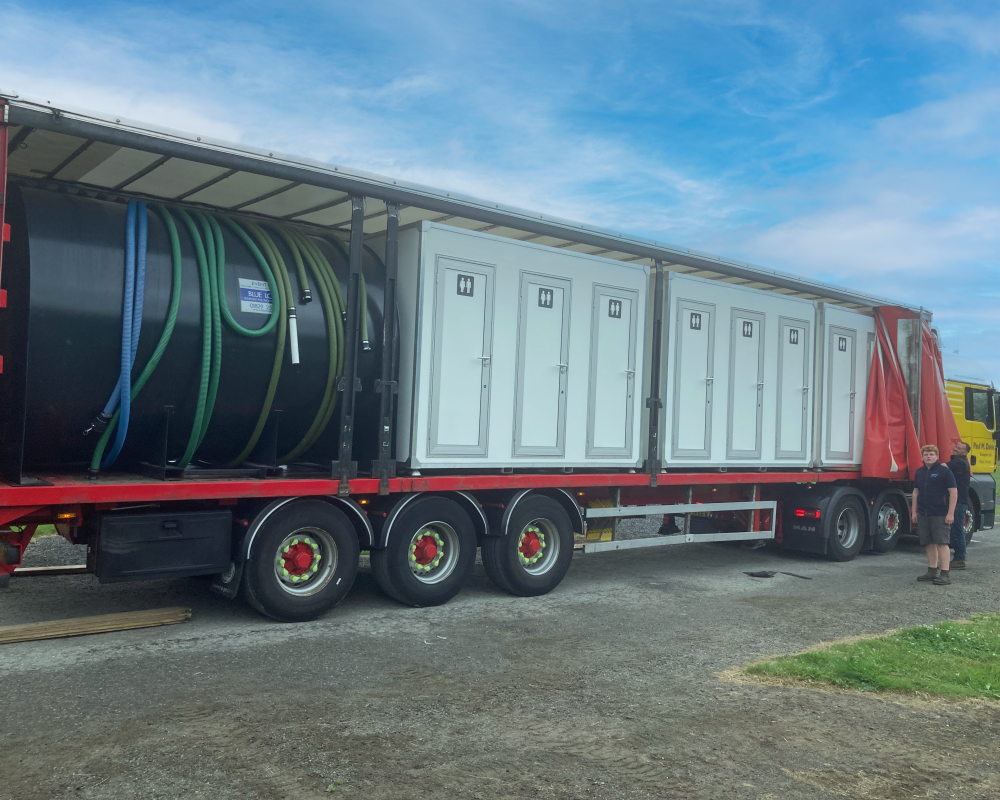 Blue Loos Event Hire | Cheshire