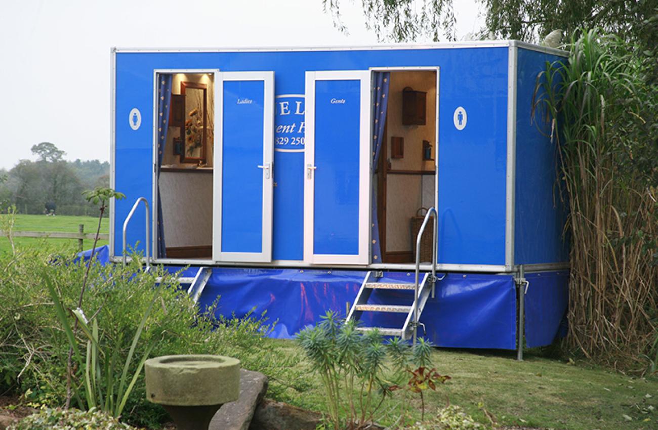 Royal 2+1 | Blue Loos Event Hire | Weddings